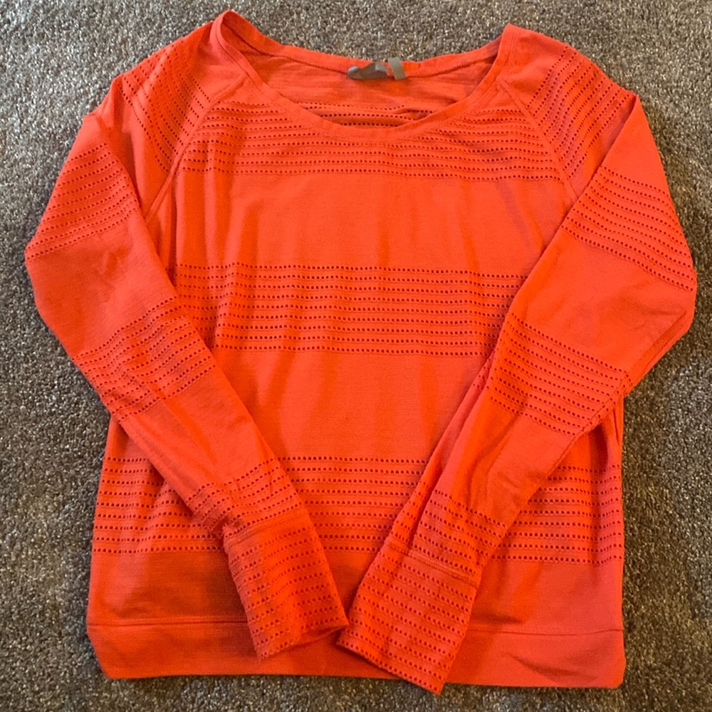 GUC Athleta sweater size large